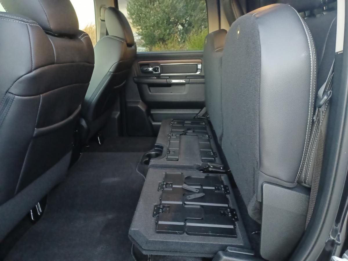 DODGE RAM 1500 CREW CAB LARAMIE