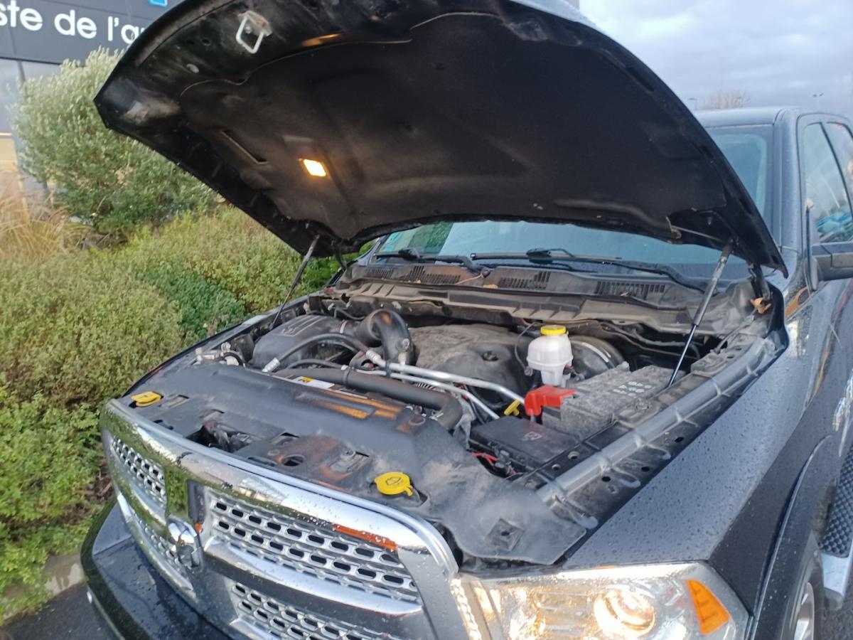 DODGE RAM 1500 CREW CAB LARAMIE