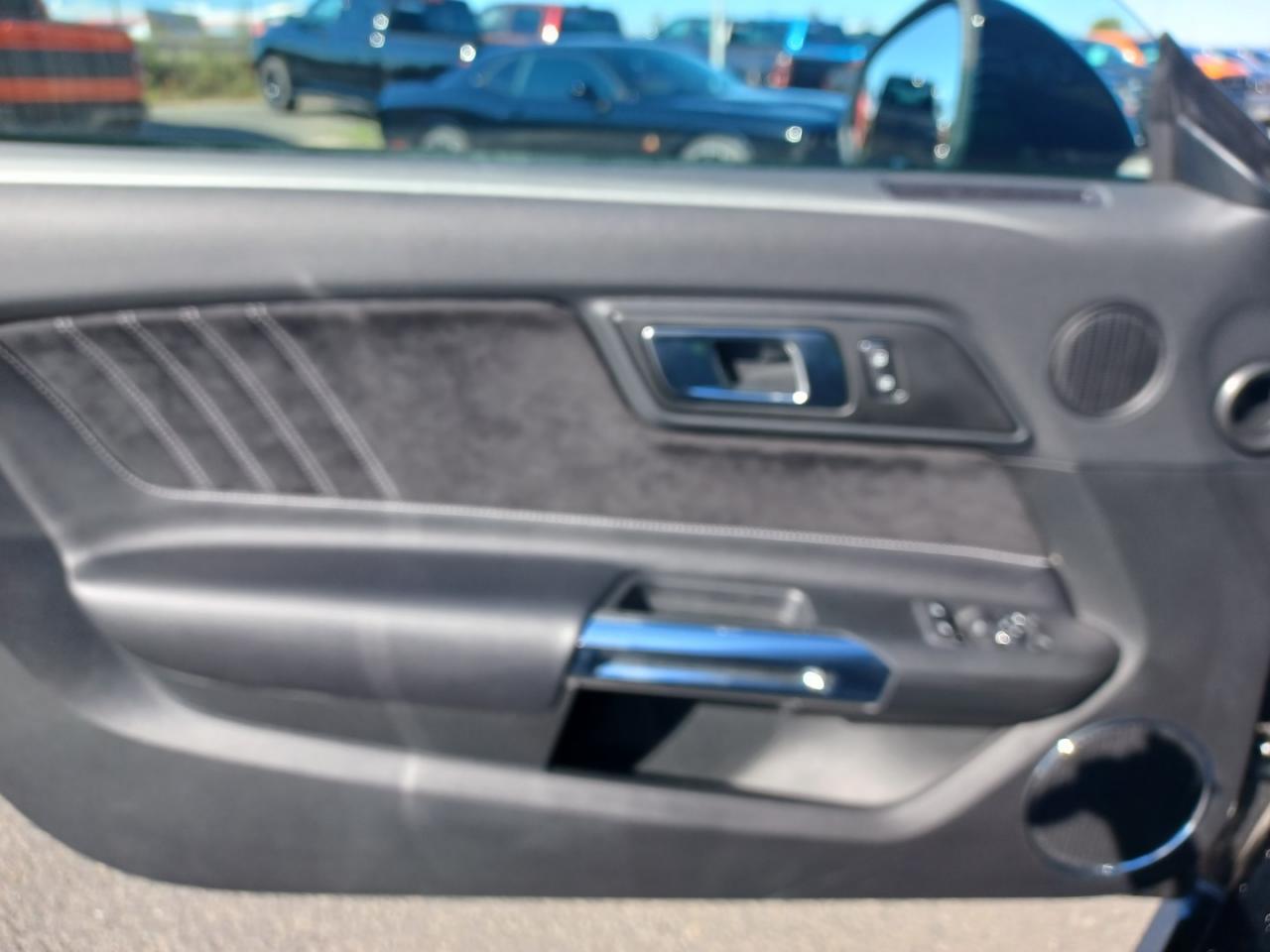 FORD MUSTANG GT V8 5.0L BVA