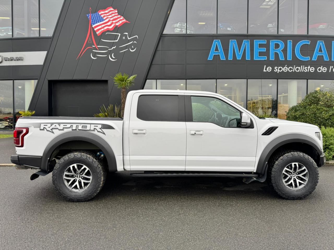 FORD F150 RAPTOR SUPERCREW