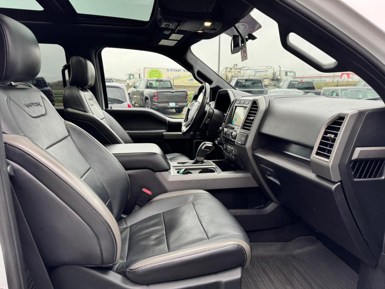 FORD F150 RAPTOR SUPERCREW