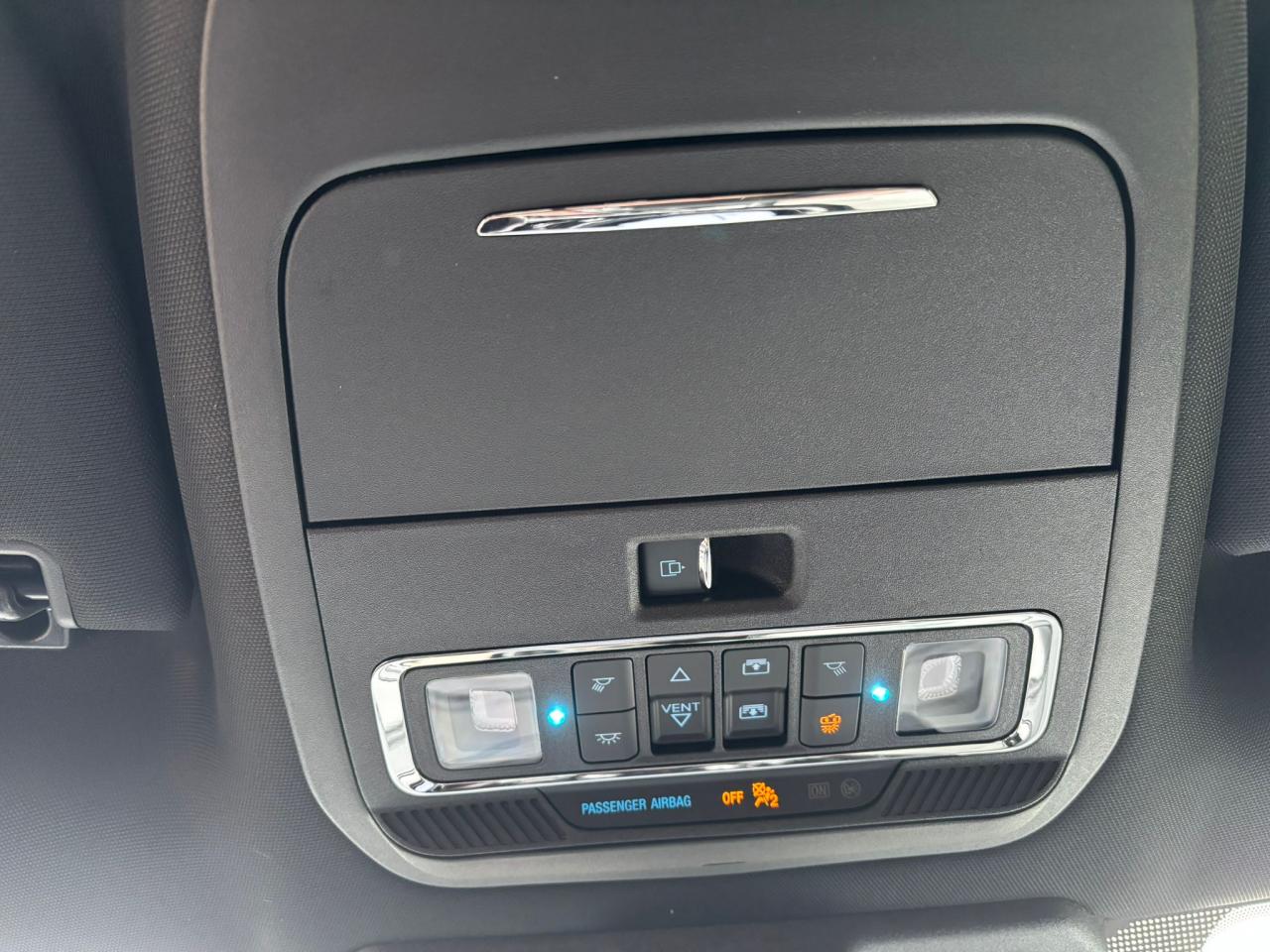 FORD F150 Supercrew LARIAT Black Package V8 5.0L