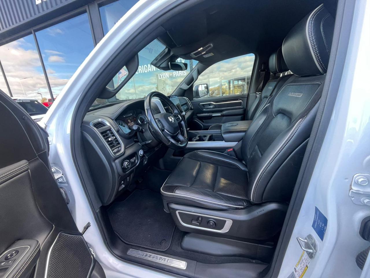 DODGE RAM 1500 CREWCAB LARAMIE SPORT GPL