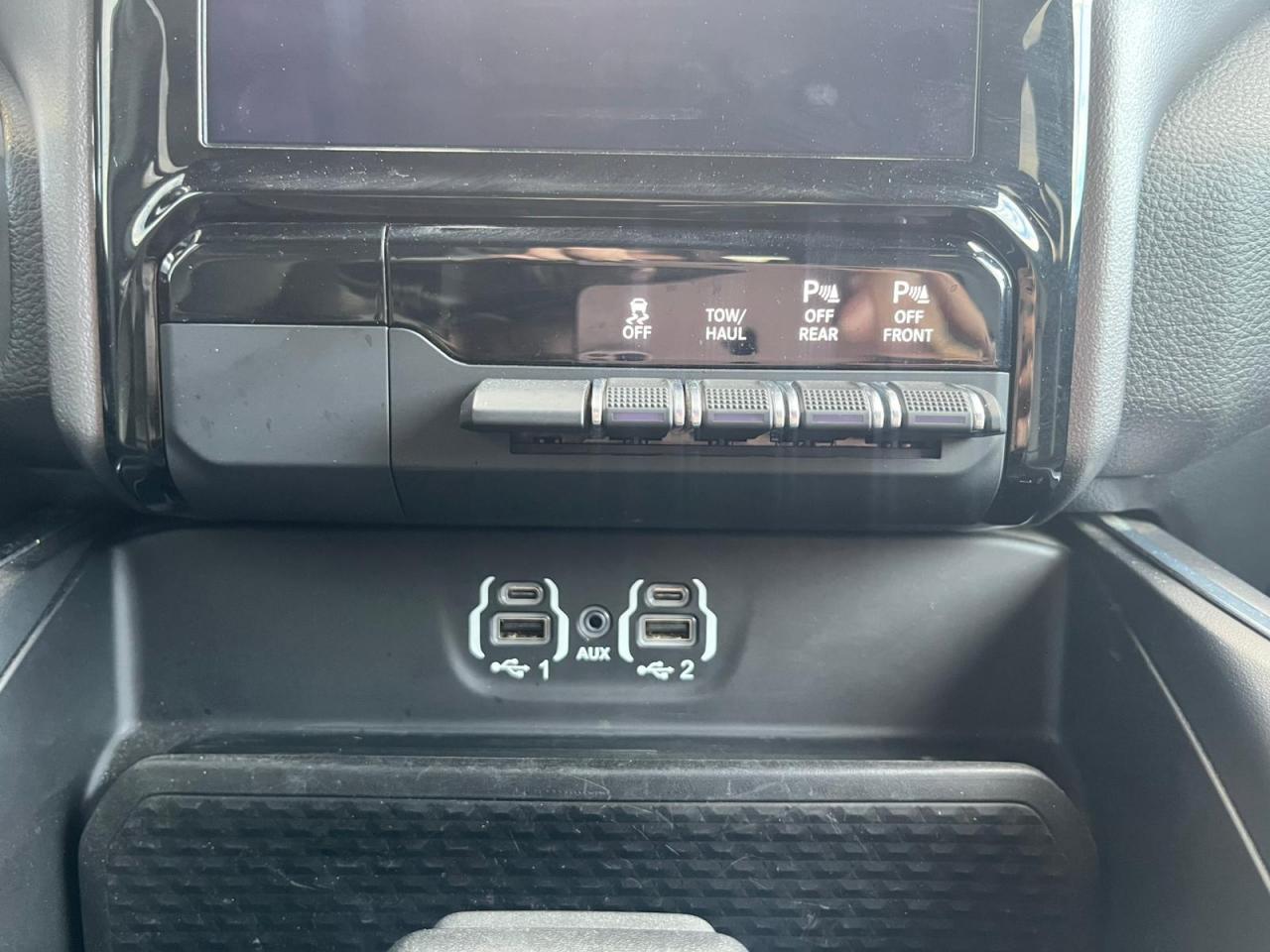 DODGE RAM 1500 CREWCAB LARAMIE SPORT GPL