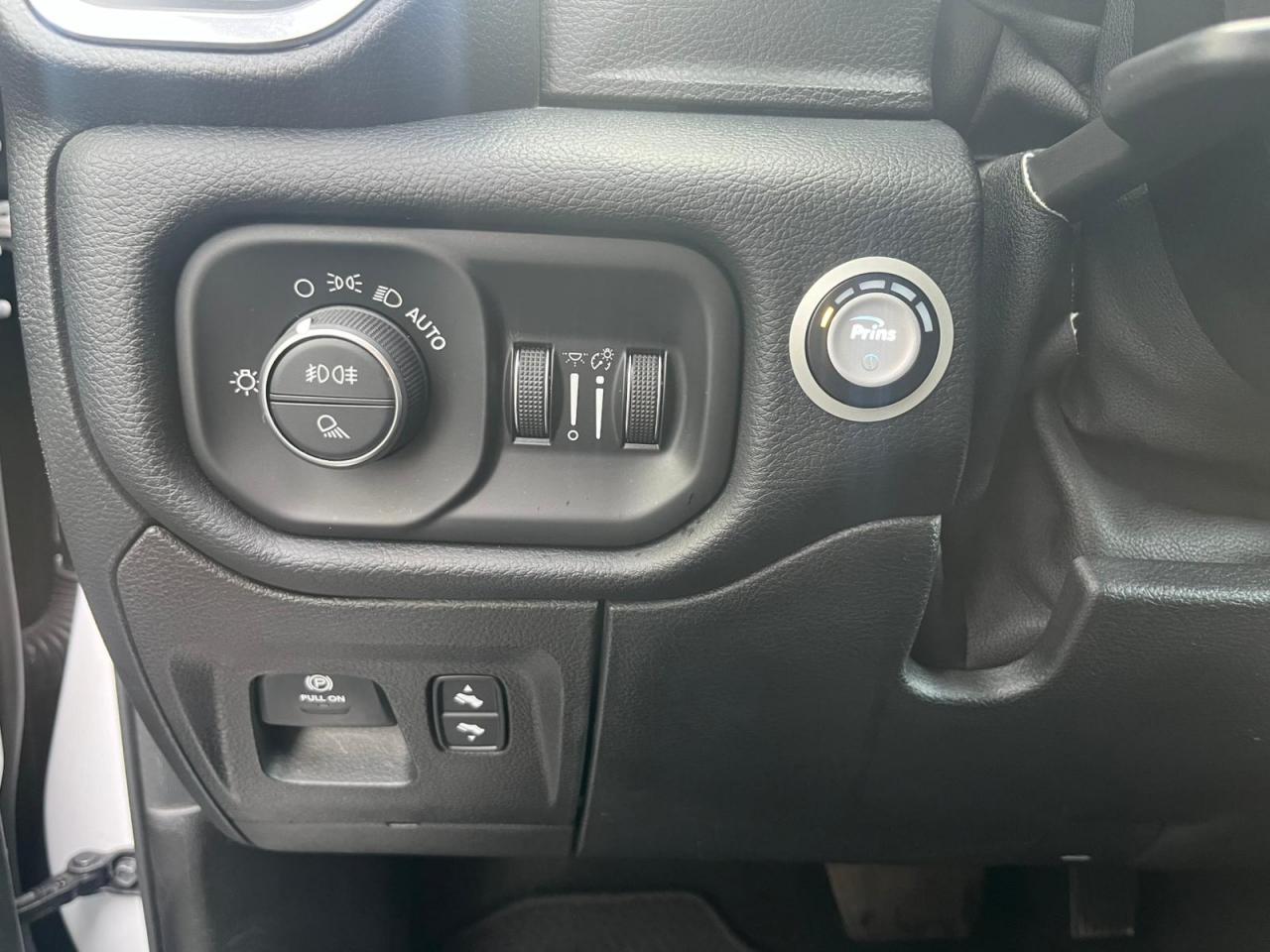 DODGE RAM 1500 CREWCAB LARAMIE SPORT GPL