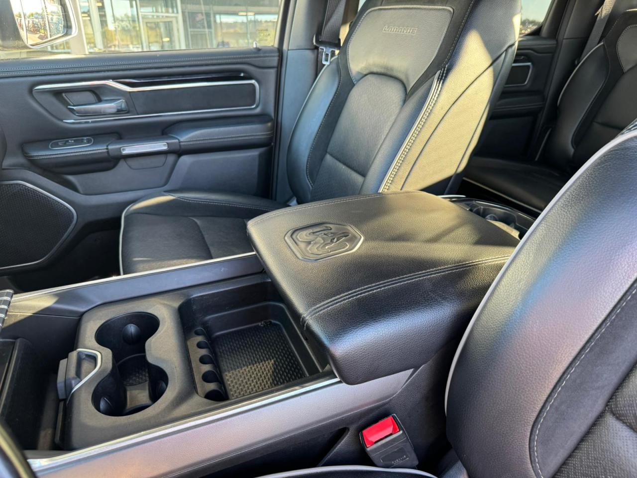 DODGE RAM 1500 CREWCAB LARAMIE SPORT GPL