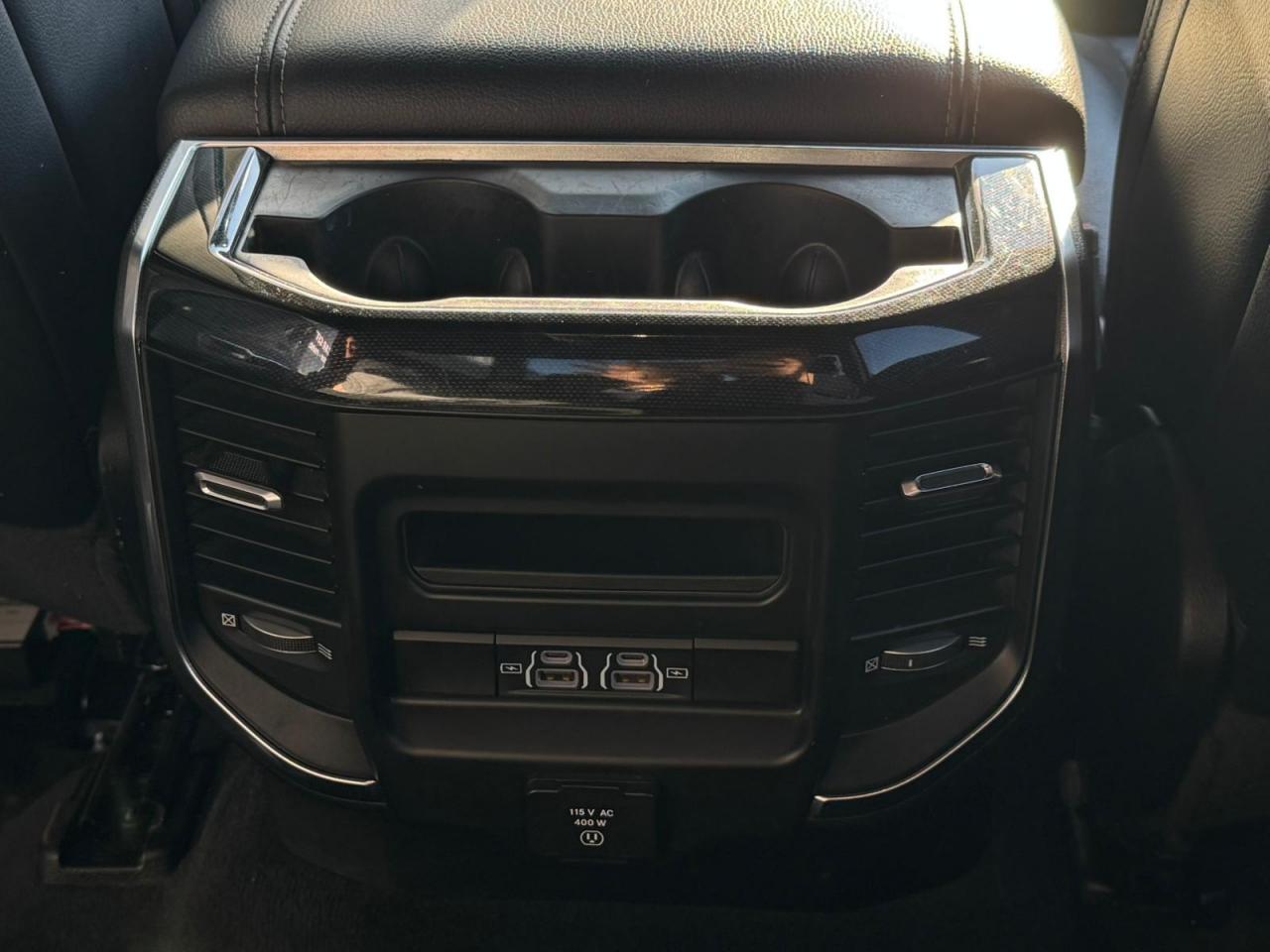 DODGE RAM 1500 CREWCAB LARAMIE SPORT GPL